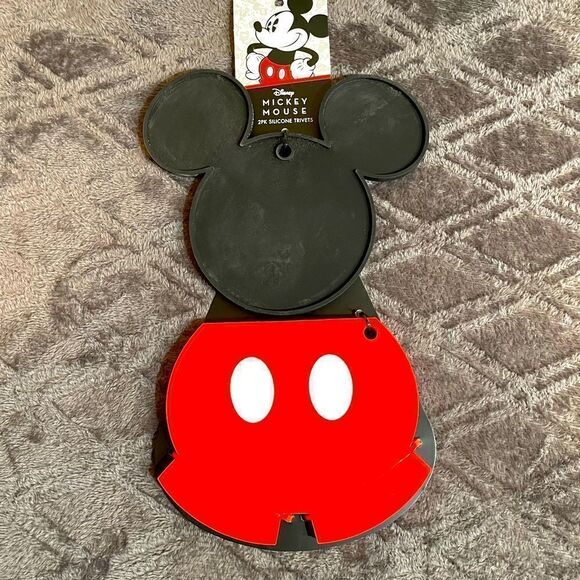 Disney Mickey Mouse 2 pack silicone trivets NWT - Picture 1 of 5